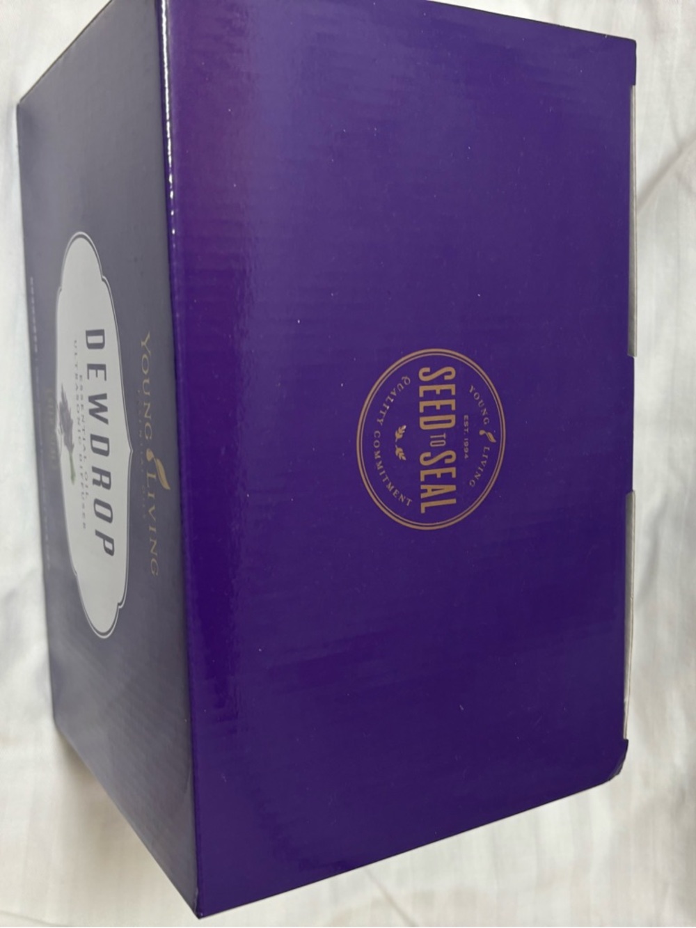 Essential Oil Ultrasonic Diffuser (new in box) - Picture 6 of 7